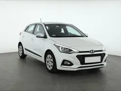 Biały Używany 2018 Hyundai i20 Hatchback | 41 999 zł (Uczciwa cena)