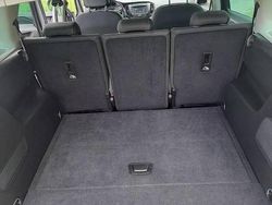 Srebrny Używany 2017 Opel Zafira Minivan | 45 000 zł (Dość drogi)