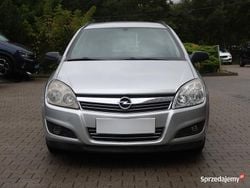Srebrny Używany 2008 Opel Astra Kombi | 6999 zł (Dobra cena)