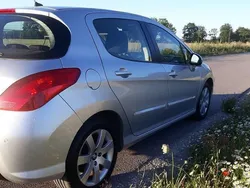 Srebrny Używany 2011 Peugeot 308 Hatchback | 14 000 zł (Uczciwa cena)