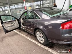 Używany 2003 Audi A8 Sedan/Limuzyna | 22 000 zł (Dobra cena)