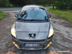 Używany 2011 Peugeot 5008 Minivan | 11 900 zł (Super Cena)