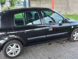 Inny kolor Używany 2004 Renault Clio II Hatchback | 8500 zł (Drogi)