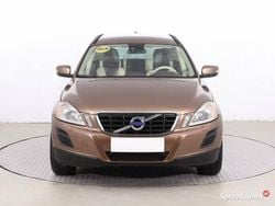 Brązowy Używany 2010 Volvo XC60 SUV | 37 999 zł (Uczciwa cena)