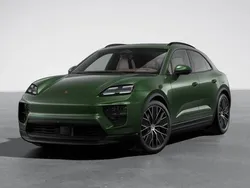 Oak green metallic neo Nowe 2024 Porsche Macan SUV | 374 869 zł