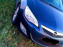Niebieski Używany 2011 Opel Astra Kombi | 16 500 zł (Dość drogi)
