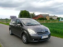 Używany 2004 Toyota Corolla Verso Minivan | 4999 zł (Uczciwa cena)