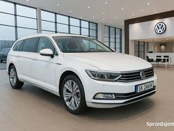 Biały Używany 2016 VW Passat Kombi | 68 900 zł (Uczciwa cena)
