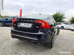 Czarny (metalik) Używany 2017 Volvo S60 Inscription Sedan/Limuzyna | 63 900 zł