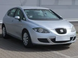 Srebrny Używany 2007 Seat Leon Hatchback | 7499 zł (Dobra cena)