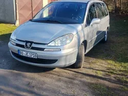 Peugeot 807