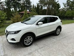 Biały Używany 2019 Nissan Qashqai SUV | 57 900 zł (Dobra cena)