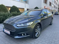 Zielony Używany 2018 Ford Mondeo Hatchback | 49 900 zł (Dobra cena)