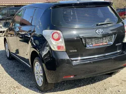 Czarny Używany 2011 Toyota Verso Minivan | 27 900 zł (Uczciwa cena)