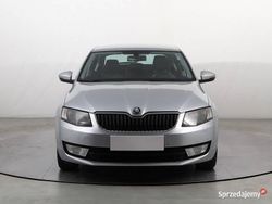 Srebrny Używany 2014 Skoda Octavia Hatchback | 32 999 zł (Dość drogi)