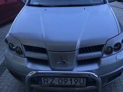 Srebrny Używany 2004 Mitsubishi Outlander SUV | 10 400 zł