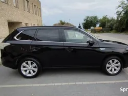 Używany 2014 Mitsubishi Outlander P-HEV SUV | 49 900 zł