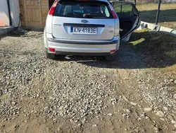 Srebrny Używany 2005 Ford Focus Hatchback | 4200 zł (Uczciwa cena)