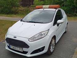 Biały Używany 2015 Ford Fiesta Hatchback | 15 000 zł (Dość drogi)