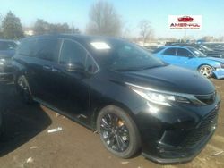 Czarny Używany 2021 Toyota Sienna Minivan | 160 000 zł