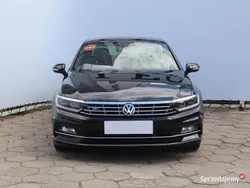 Czarny Używany 2018 VW Passat Sedan/Limuzyna | 85 999 zł (Uczciwa cena)