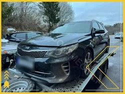 Czarny Używany 2017 Kia Optima 2 Kombi | 35 500 zł