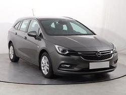 Szary Używany 2017 Opel Astra Kombi | 38 999 zł (Dość drogi)