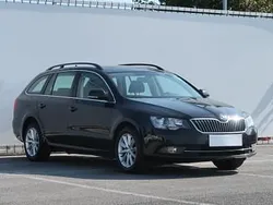 Czarny Używany 2015 Skoda Superb Kombi | 31 999 zł (Dobra cena)