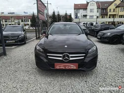 Czarny Używany 2015 Mercedes C200 Kombi | 51 900 zł (Uczciwa cena)