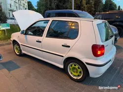 Biały Używany 2000 VW Polo Hatchback | 2400 zł (Dobra cena)