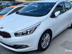 Biały Używany 2013 Kia Ceed Hatchback | 34 900 zł (Dość drogi)