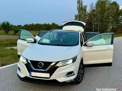 Biały Używany 2020 Nissan Qashqai SUV | 76 500 zł (Uczciwa cena)