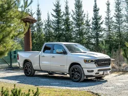 Biały (metalik) Używany 2020 RAM 1500 Pickup | 174 999 zł