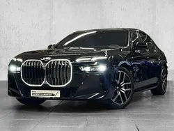 Czarny carbon m metalizowany Używany 2024 BMW 740 Comfort Edition Sedan/Limuzyna | 459 900 zł