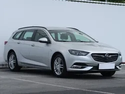 Srebrny Używany 2019 Opel Insignia Kombi | 55 999 zł (Uczciwa cena)