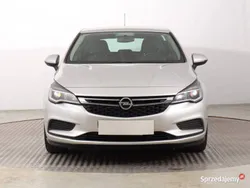 Srebrny Używany 2016 Opel Astra Hatchback | 34 999 zł (Uczciwa cena)