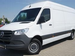 Biały Używany 2020 Mercedes Sprinter Van | 167 900 zł