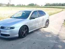 Srebrny Używany 2002 Seat Leon Sport Hatchback | 20 000 zł (Drogi)