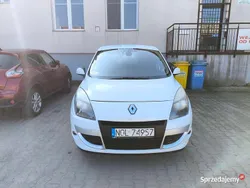 Biały Używany 2010 Renault Scénic III Minivan | 15 900 zł (Uczciwa cena)