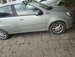 Srebrny Używany 2010 Chevrolet Aveo Hatchback | 7900 zł (Dość drogi)