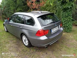 Szary Używany 2011 BMW 318 Kombi | 41 500 zł