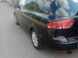 Czarny Używany 2013 Seat Altea XL Minivan | 20 900 zł (Uczciwa cena)