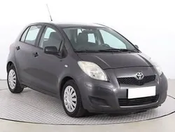 Szary Używany 2009 Toyota Yaris Hatchback | 5999 zł (Super Cena)