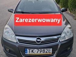 Inny kolor Używany 2009 Opel Astra Hatchback | 5200 zł (Dobra cena)