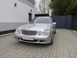 Srebrny (metalik) Używany 2005 Mercedes E280 Kombi | 19 900 zł