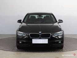 Czarny Używany 2018 BMW 318 Sedan/Limuzyna | 59 999 zł (Uczciwa cena)