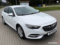 Biały Używany 2018 Opel Insignia Sport Sedan/Limuzyna | 44 900 zł (Uczciwa cena)