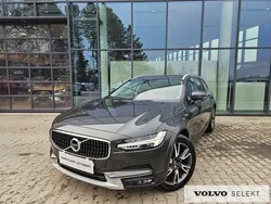 Szary Używany 2019 Volvo V90 CC Kombi | 152 900 zł