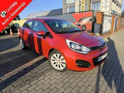 Czerwony Używany 2011 Kia Rio Hatchback | 23 900 zł (Uczciwa cena)