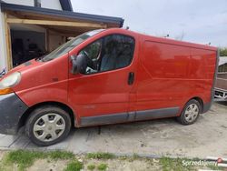 Czerwony Używany 2005 Renault Trafic Van | 5000 zł